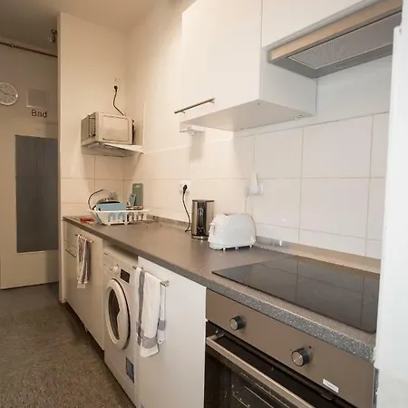 Homestay Schones, Hell Mobliertes 'zurich' In Nurnberg/gostenhof *